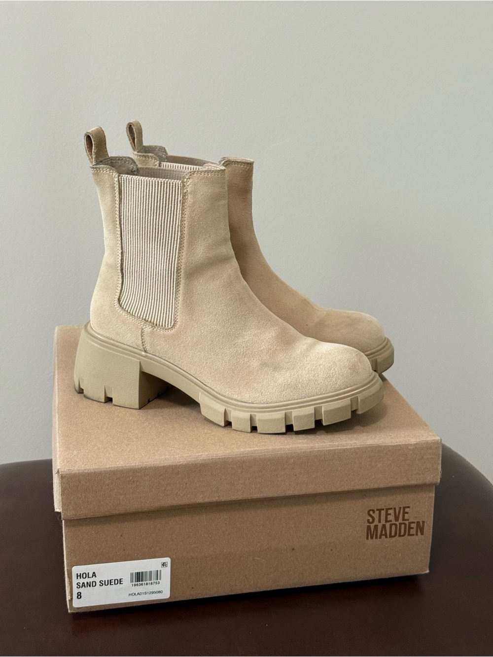 Steve Madden Sand Suede Chelsea Lug Boots - Sand